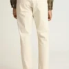 Machen Sie sich bereit für den Jet-Set mit den Extra-Stretch Travel Jeans von Bonobos Machen Sie sich bereit für den Jet-Set mit den Extra-Stretch Travel Jeans von Bonobos