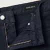 Machen Sie sich bereit für den Jet-Set mit den Extra-Stretch Travel Jeans von Bonobos Machen Sie sich bereit für den Jet-Set mit den Extra-Stretch Travel Jeans von Bonobos
