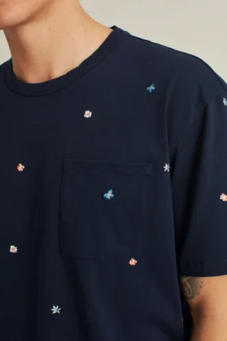 Mittelstarkes T-Shirt mit Grafikprint