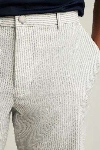 Performance-Seersucker-Golfshorts