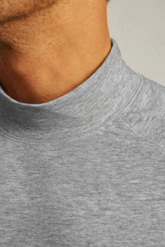 Playthrough Performance Pullover Playthrough Performance Pullover