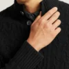 Pullover mit Zopfmuster Pullover mit Zopfmuster