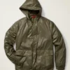 Regenjacke aus recyceltem Nylon Regenjacke aus recyceltem Nylon