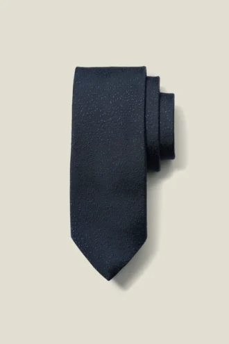 Runden Sie Ihr Outfit mit einer Bonobos Premium-Seidenkrawatte ab