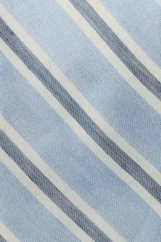Runden Sie Ihr Outfit mit einer Bonobos Premium-Seidenkrawatte ab