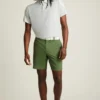 Schwingen Sie stilvoll mit den Bonobos Highland Tour Golfshorts