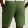 Schwingen Sie stilvoll mit den Bonobos Highland Tour Golfshorts