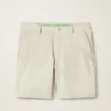 Schwingen Sie stilvoll mit den Bonobos Highland Tour Golfshorts