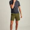 Stückgefärbtes Henley-Shirt Stückgefärbtes Henley-Shirt