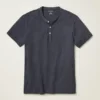 Stückgefärbtes Henley-Shirt Stückgefärbtes Henley-Shirt