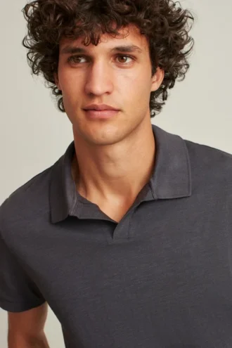 Stückgefärbtes Polo