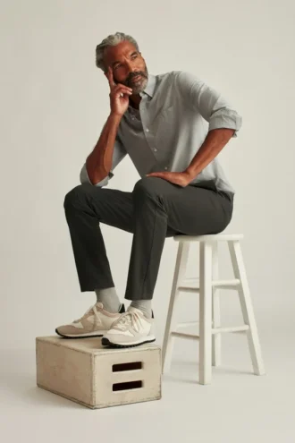 Stretch Washed Chino: Tailored Fit Chinos Stretch Washed Chino: Tailored Fit Chinos