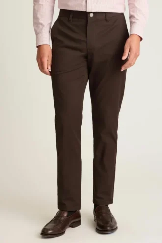 Stretch Washed Chino: Tailored Fit Chinos Stretch Washed Chino: Tailored Fit Chinos