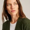 Strickjacke mit Zopfmuster