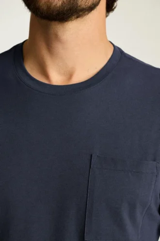 T-Shirt mit Tasche aus Bio-Baumwolle