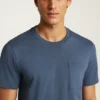 T-Shirt mit Tasche aus Bio-Baumwolle T-Shirt mit Tasche aus Bio-Baumwolle