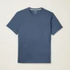 T-Shirt mit Tasche aus Bio-Baumwolle T-Shirt mit Tasche aus Bio-Baumwolle