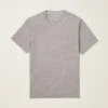 T-Shirt mit Tasche aus Bio-Baumwolle T-Shirt mit Tasche aus Bio-Baumwolle