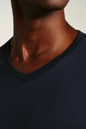 T-Shirt mit V-Ausschnitt aus Bio-Baumwolle