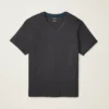 T-Shirt mit V-Ausschnitt aus Bio-Baumwolle T-Shirt mit V-Ausschnitt aus Bio-Baumwolle