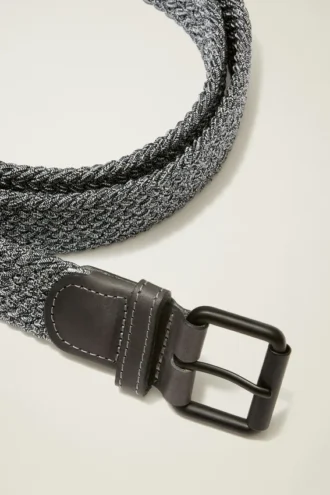 Unterstreiche deinen Stil mit dem Bonobos Clubhouse Stretch-Geflochtenen Gürtel Unterstreiche deinen Stil mit dem Bonobos Clubhouse Stretch-Geflochtenen Gürtel