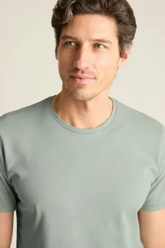 Verfeinern Sie Ihren Stil mit dem Bonobos Pima Performance T-Shirt
