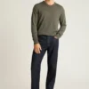Waschbarer Merino-Pullover mit V-Ausschnitt Waschbarer Merino-Pullover mit V-Ausschnitt