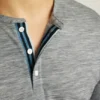 Weiches & atmungsaktives Henley-Hemd aus Merinowolle Weiches & atmungsaktives Henley-Hemd aus Merinowolle